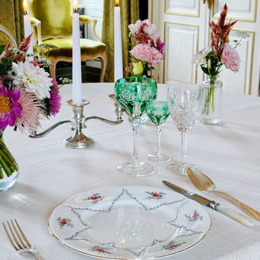 One Royal Albert “Minuet” Dinner Plate