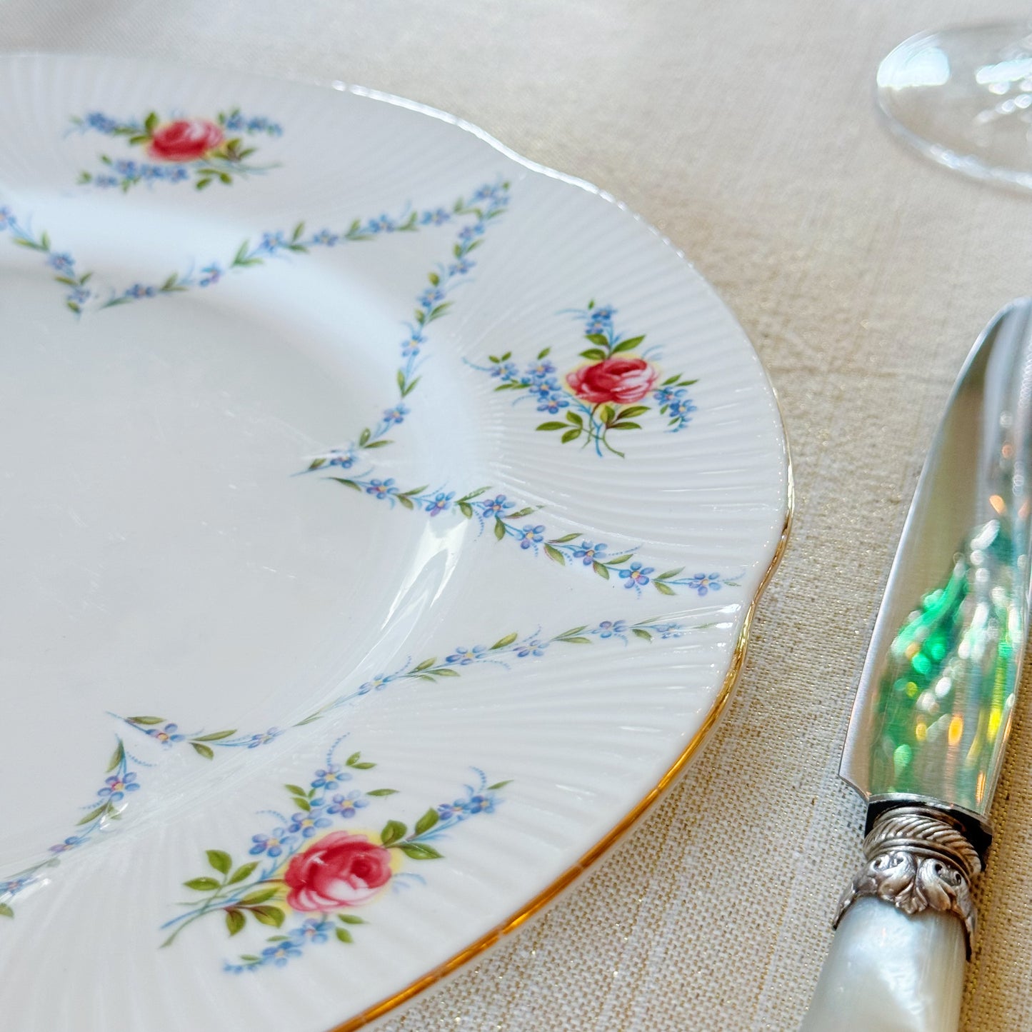 One Royal Albert “Minuet” Dinner Plate